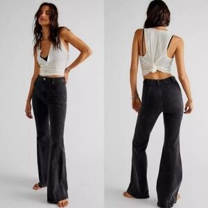 Free People We The Free‎ Washed Black  Florence Flare Jeans Size 28